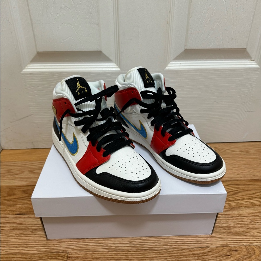 WMNS Air Jordan 1 Mid SE Basketball Shoes DC1426-100 Women Size 8
